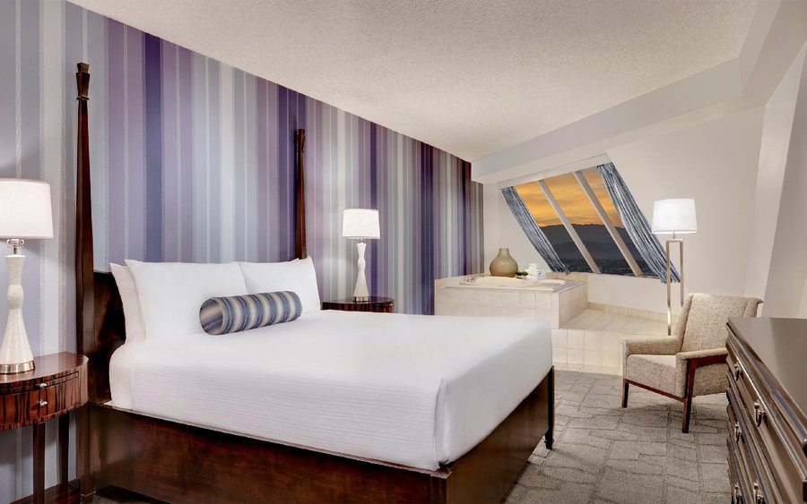 Siena Suites Las Vegas Nevada — Guest room