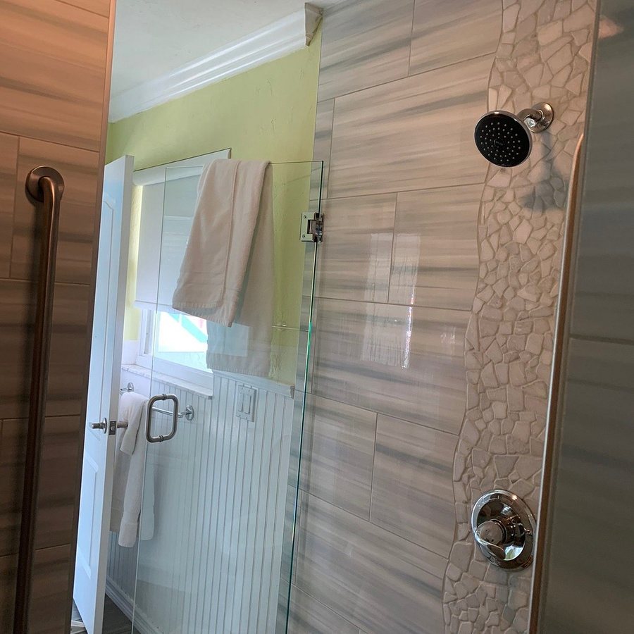 Siesta Sunset Royale — Bathroom