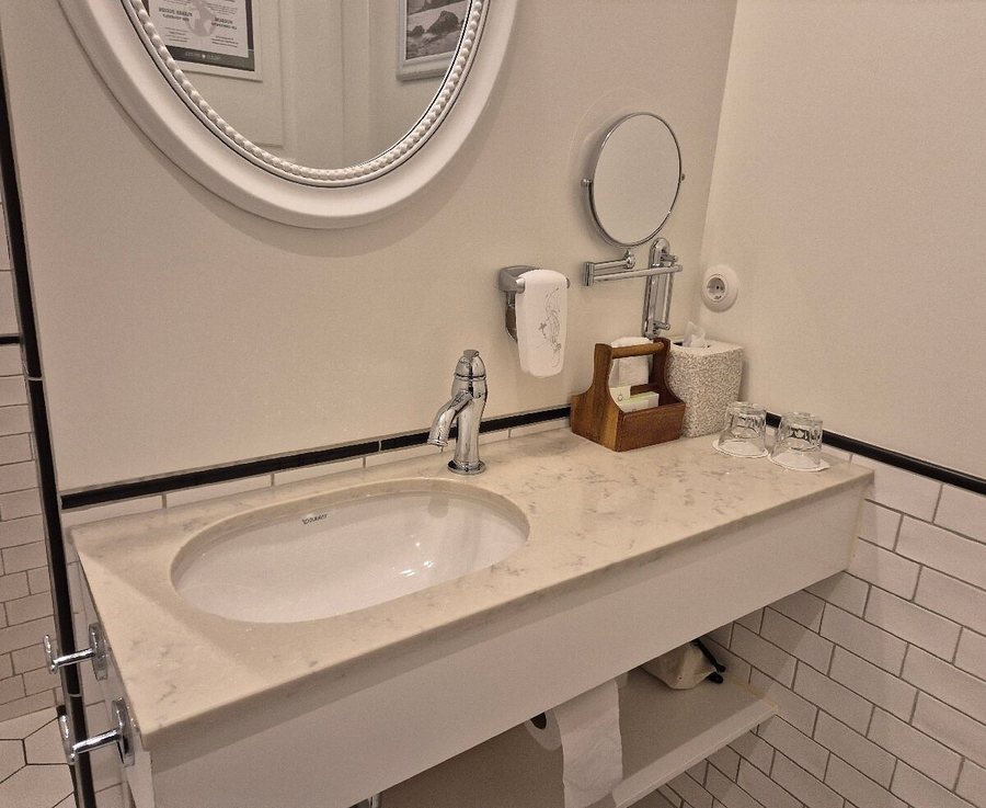 Siglo Hotel by Keahotels — Bathroom