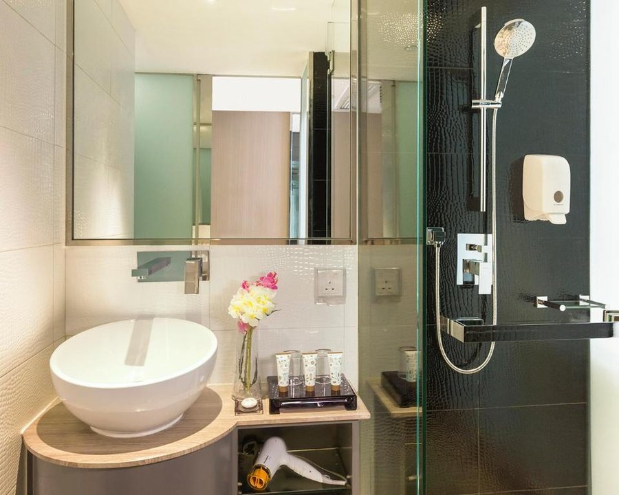 Silka Tsuen Wan Hong Kong — Bathroom