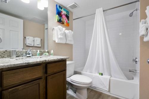 Silver Lake Resort — Bathroom