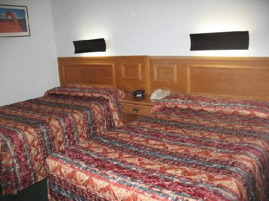 Silver Sage Inn — Guest room