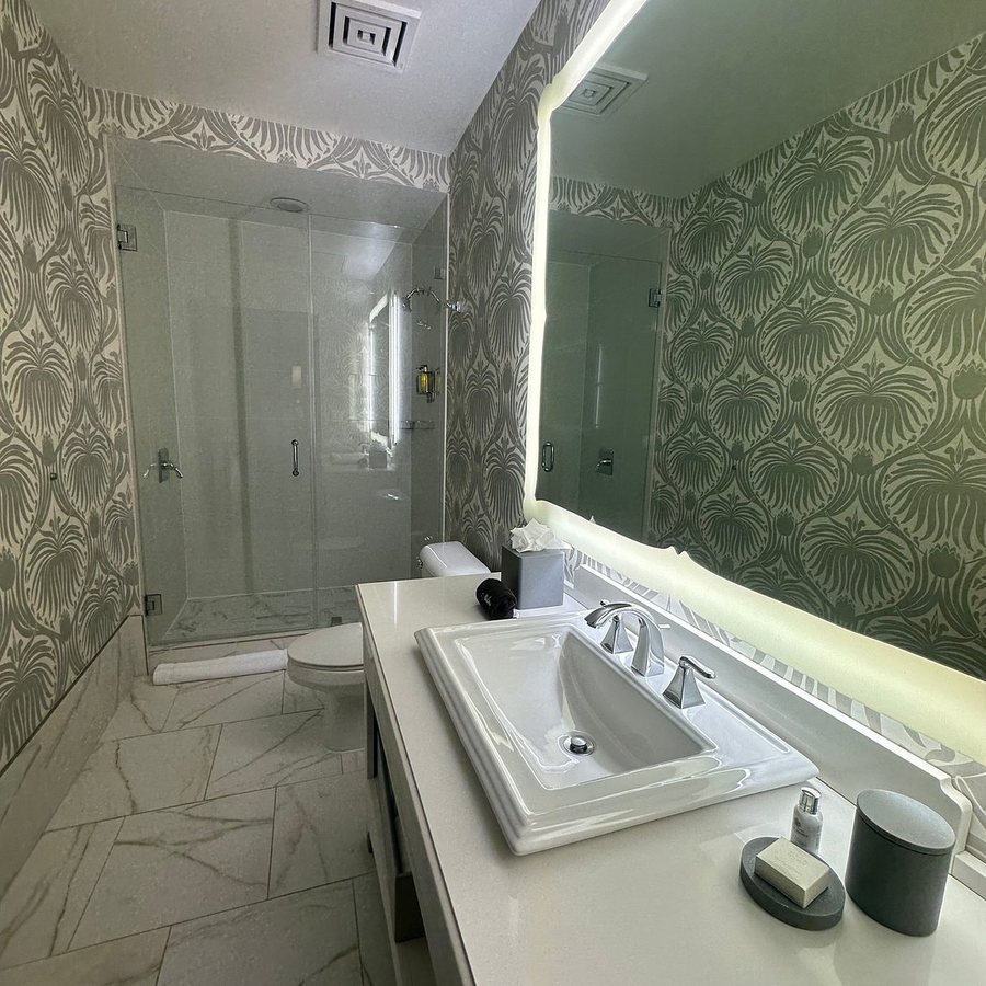 Silversmith Hotel Chicago Downtown — Bathroom