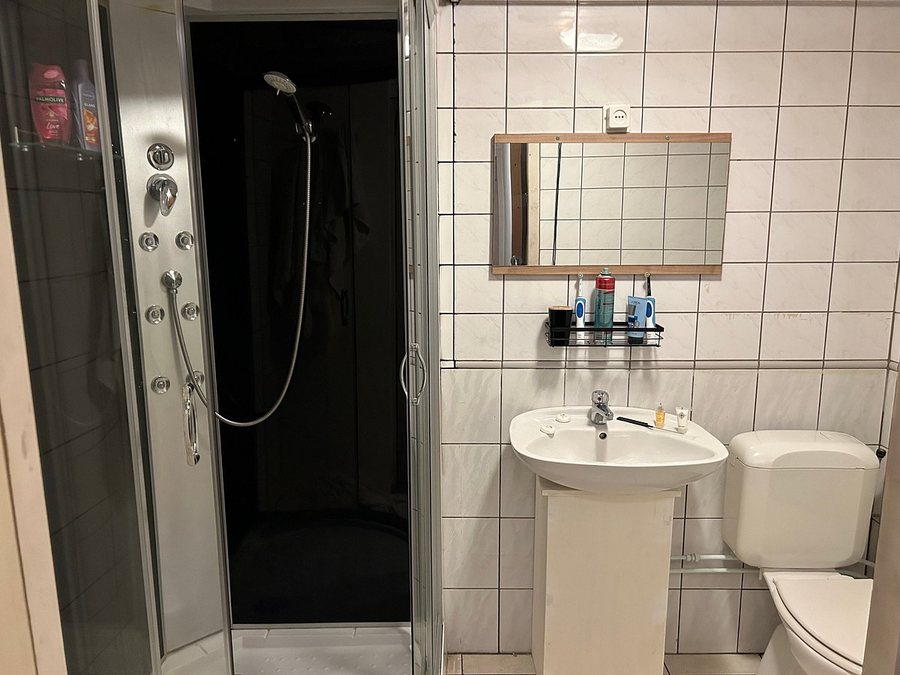 Simplevei — Bathroom