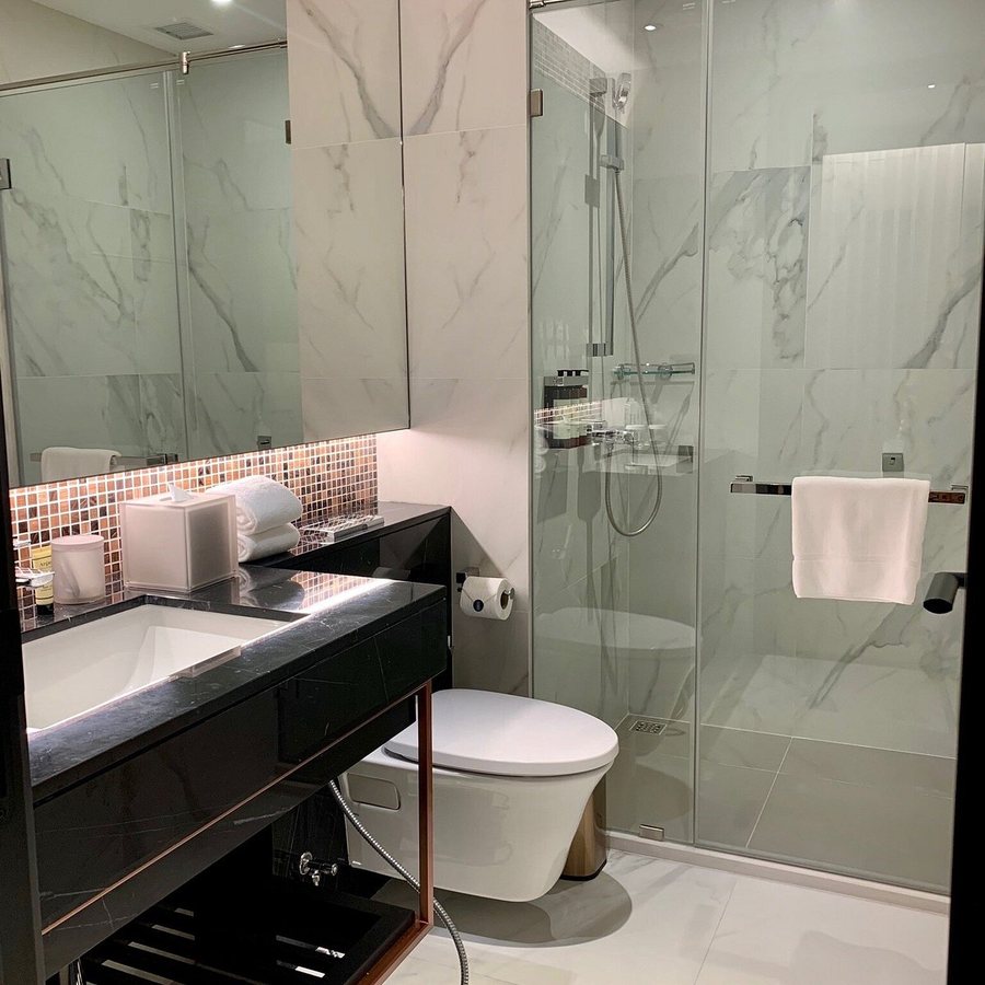 Sindhorn Midtown Hotel Bangkok Vignette Collection by IHG — Bathroom