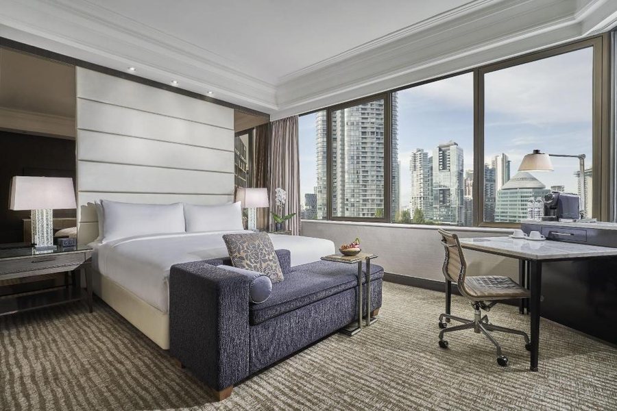 Singapore Marriott Tang Plaza Hotel — Guest room