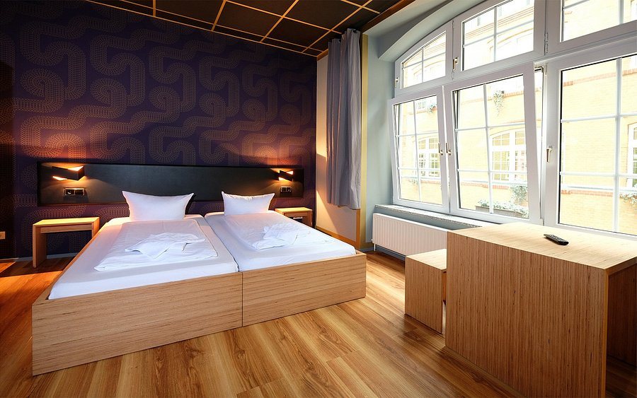 Singer109 Backpacker Apartment Hostel — Guest room