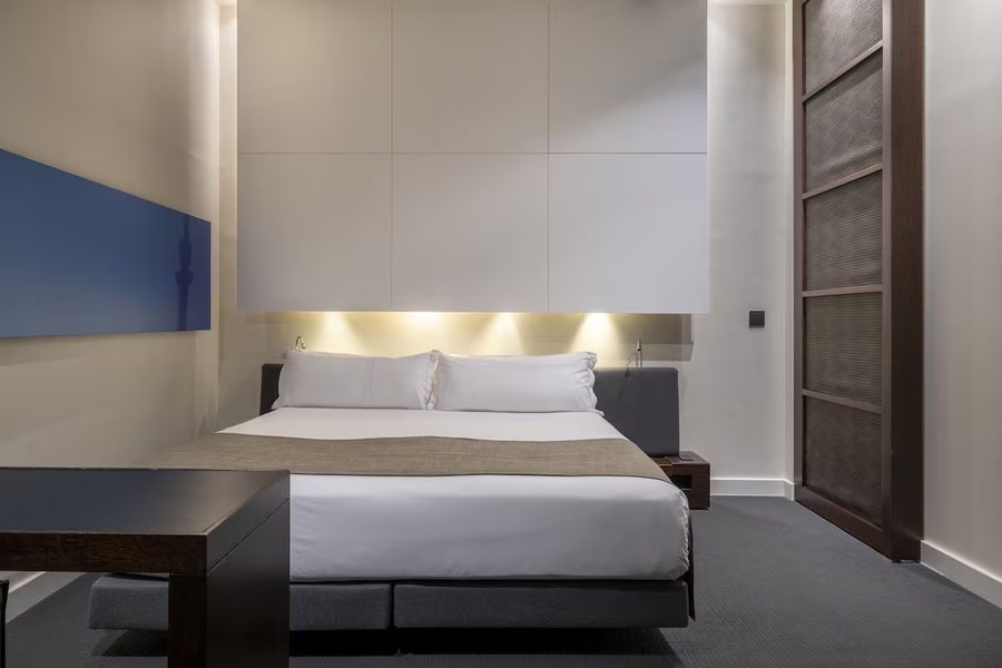 Sixtytwo Hotel Barcelona Catalonia — Guest room