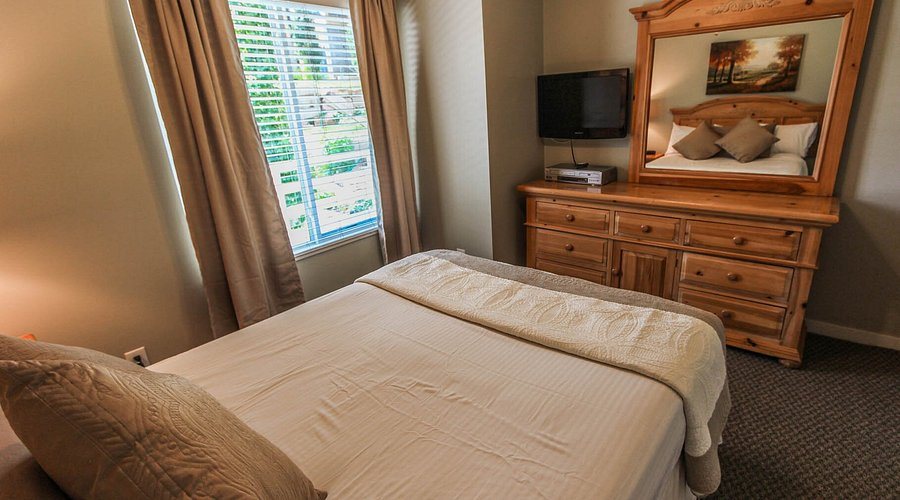 Skiers Lodge — Guest room