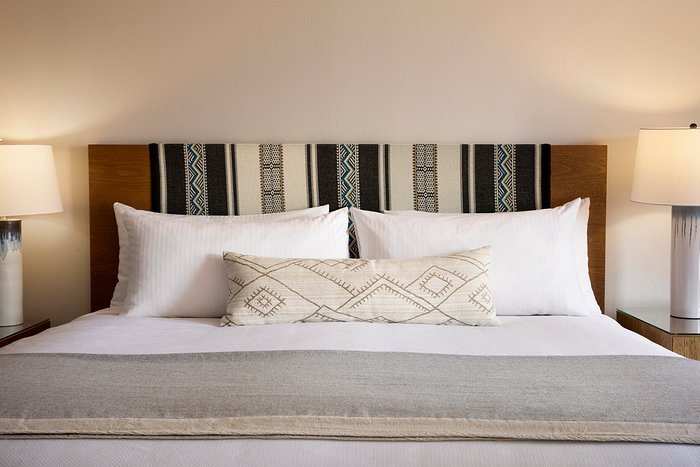 Sky Rock Sedona a Tribute Portfolio Hotel — Guest room