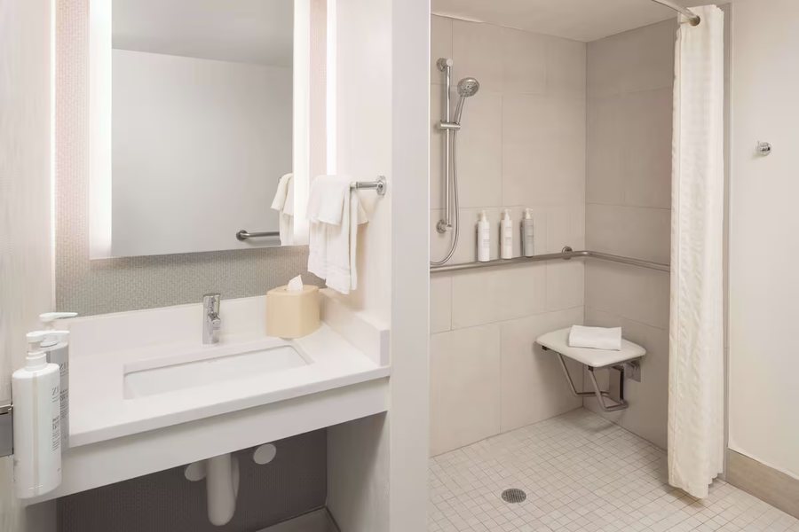 Sleep Inn Center City — Bathroom