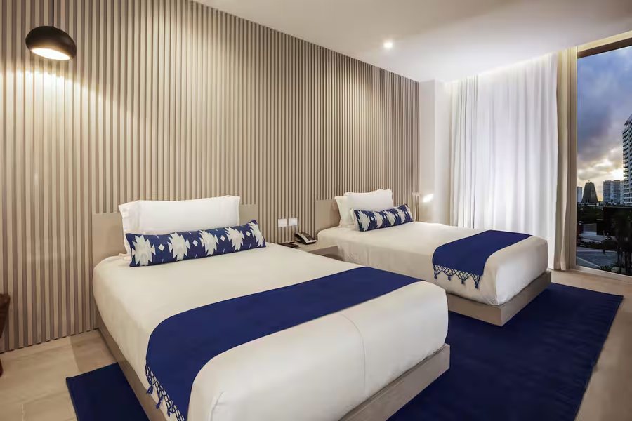 SLS Cancun — Guest room