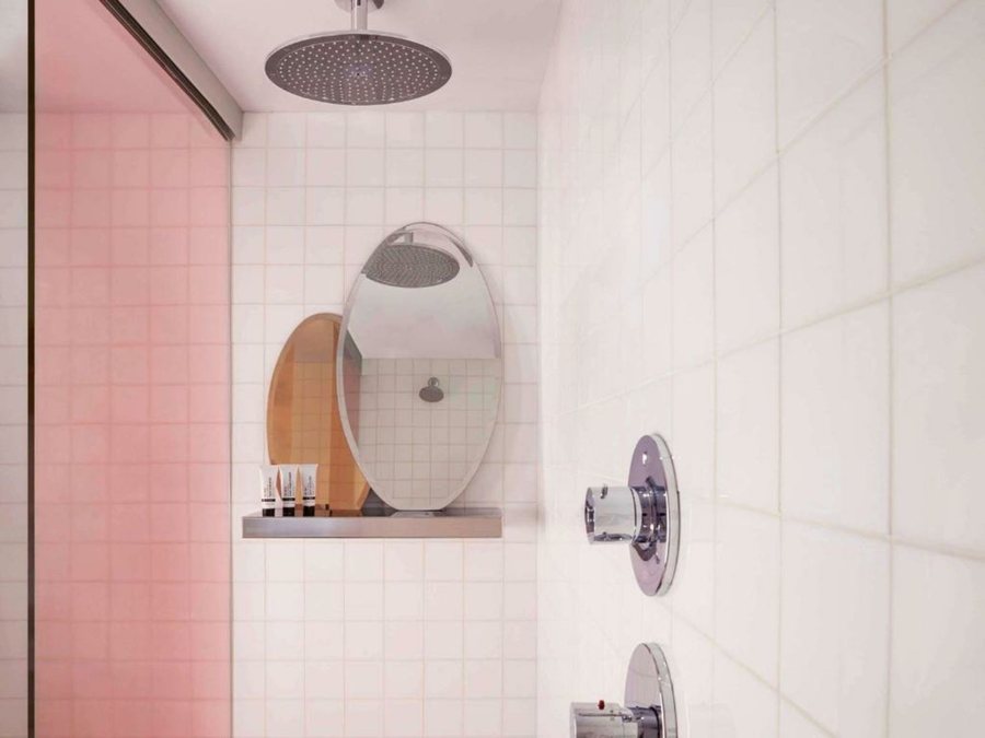 SLS South Beach Miami Beach Florida — Bathroom