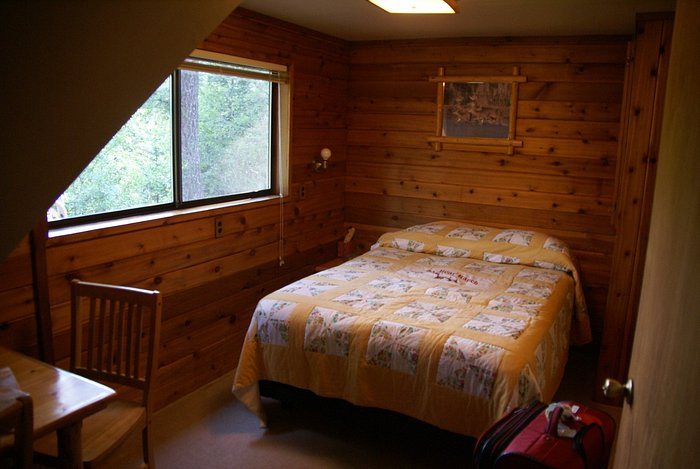 Smoky Bear Ranch — Guest room