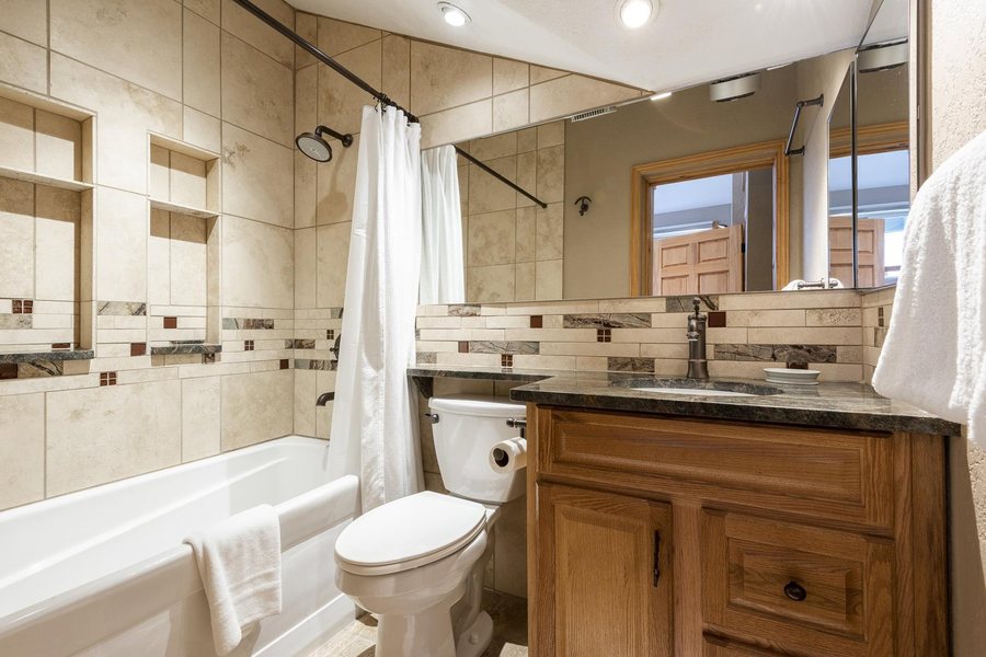Snow Flower Condominiums — Bathroom