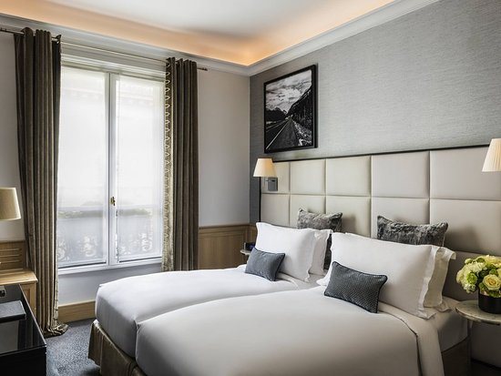 Sofitel Paris Baltimore Tour Eiffel — Guest room