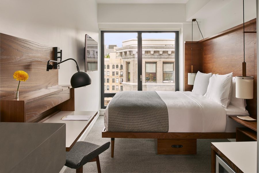 SoHo 54 Hotel — Guest room