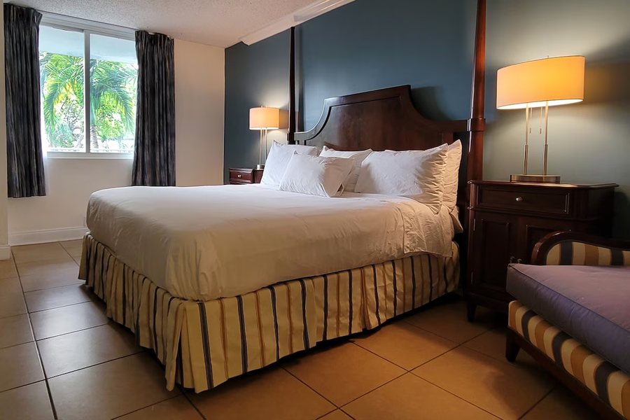Soleado Hotel — Guest room