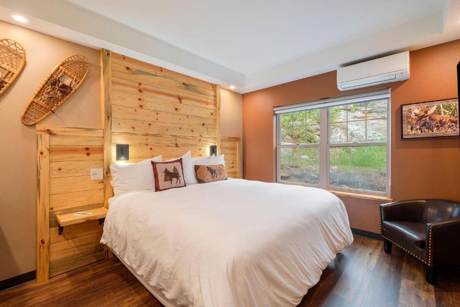 Solitude Cabins — Guest room