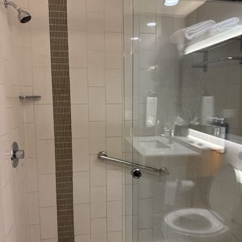 Sonesta Emeryville San Francisco Bay Bridge — Bathroom