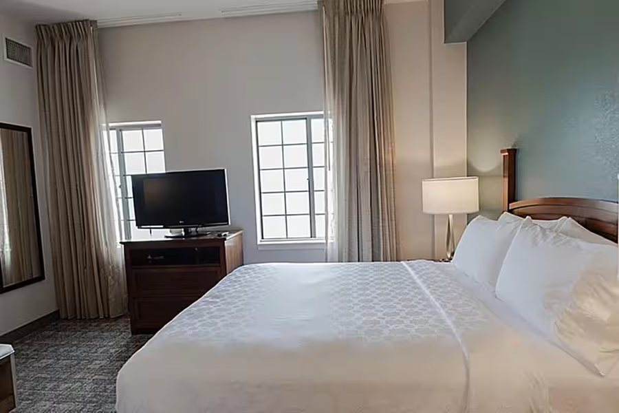 Sonesta ES Suites Atlanta Perimeter Center North — Guest room