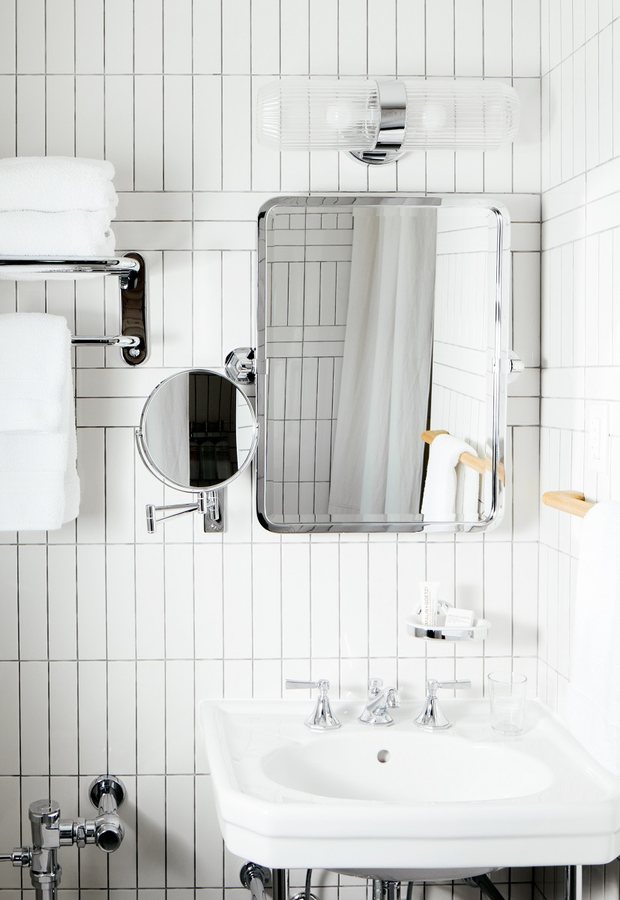 Sound View Greenport — Bathroom
