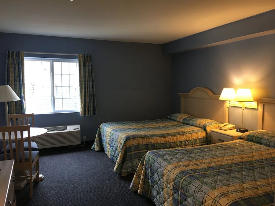 South Beach Resort Hotel — Guest room