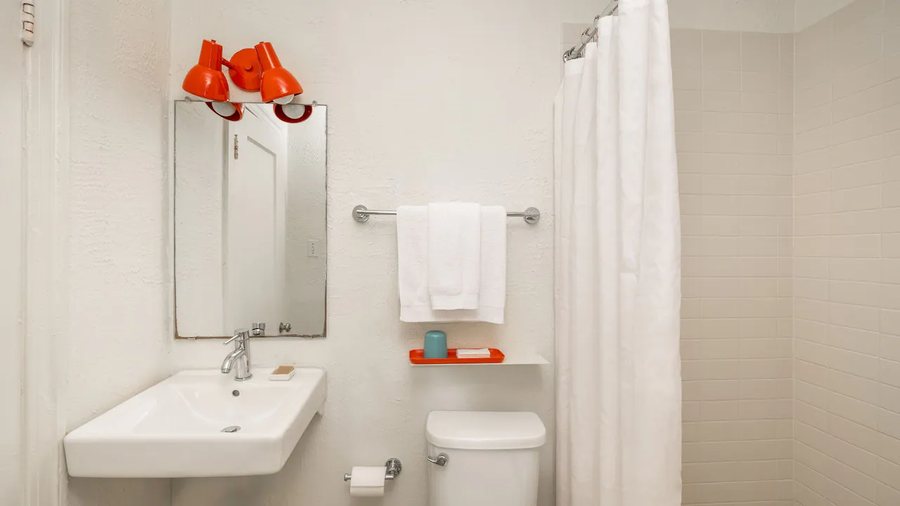 South Congress Hotel — Bathroom