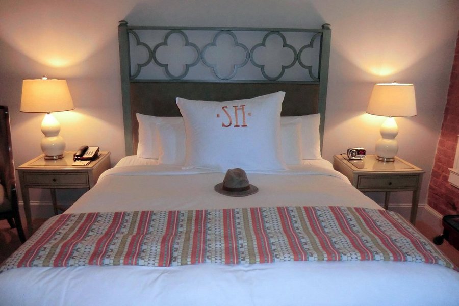 Southern Hotel — Guest room