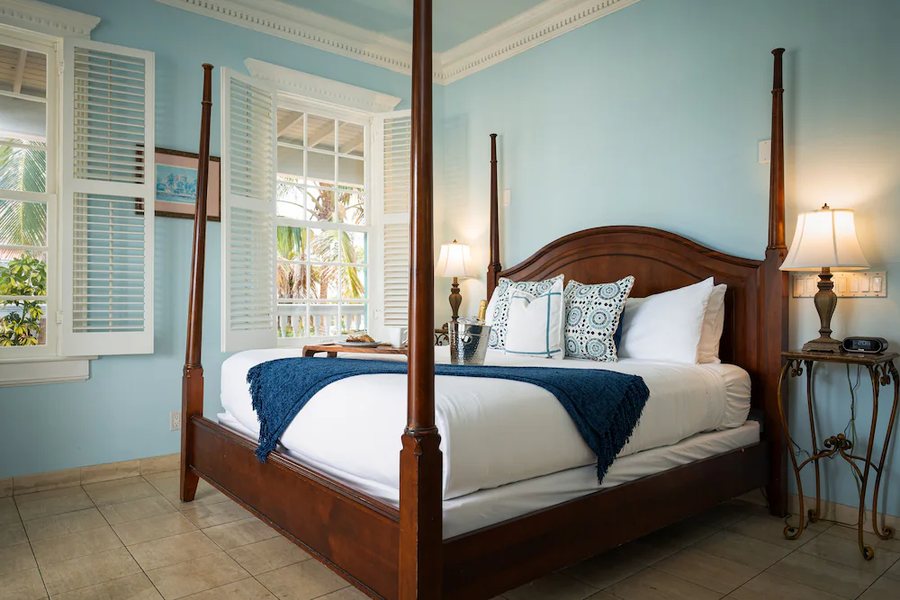 Southernmost House Key West — Guest room
