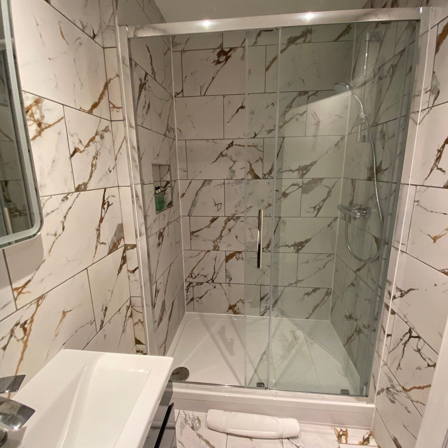 Southside Guest House — Bathroom