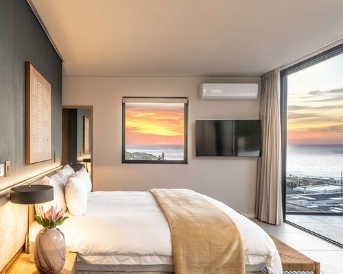 Sovn Experience lifestyle Camps Bay Western Cape — Guest room