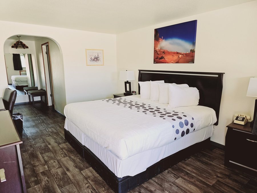 Spanish Trail RV Park — Guest room