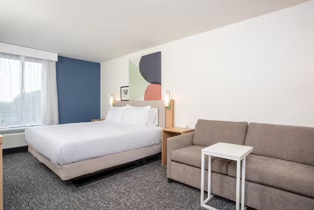 Spark By Hilton Branson Meadows — Guest room