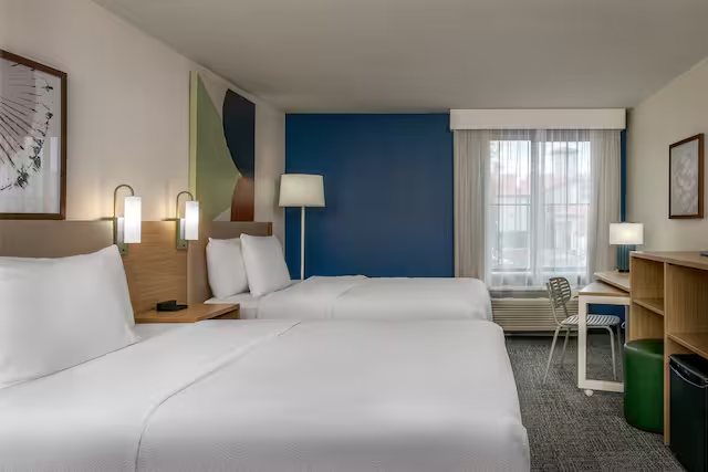 Spark by Hilton Dumas — Guest room