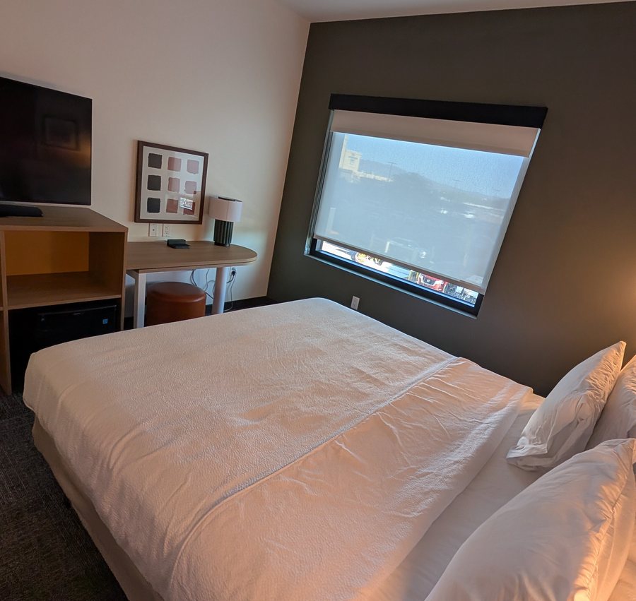 Spark By Hilton Las Vegas Airport Las Vegas Nevada — Guest room
