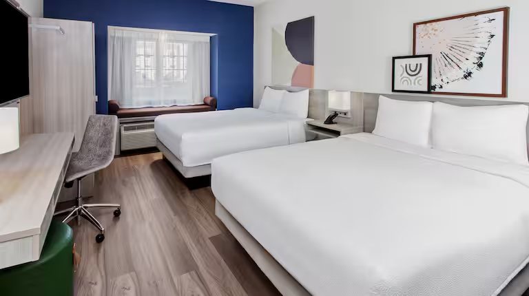 Spark By Hilton Rochester South — Guest room