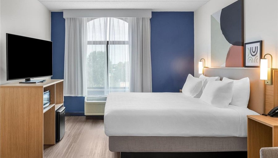 Spark by Hilton Rock Hill — Guest room