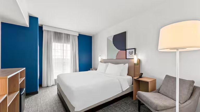 Spark by Hilton San Antonio near SeaWorld — Guest room