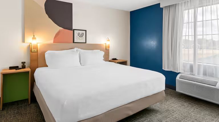 Spark by Hilton Wichita Falls — Guest room