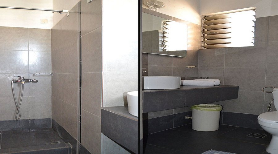 Sparta Team Hotel — Bathroom