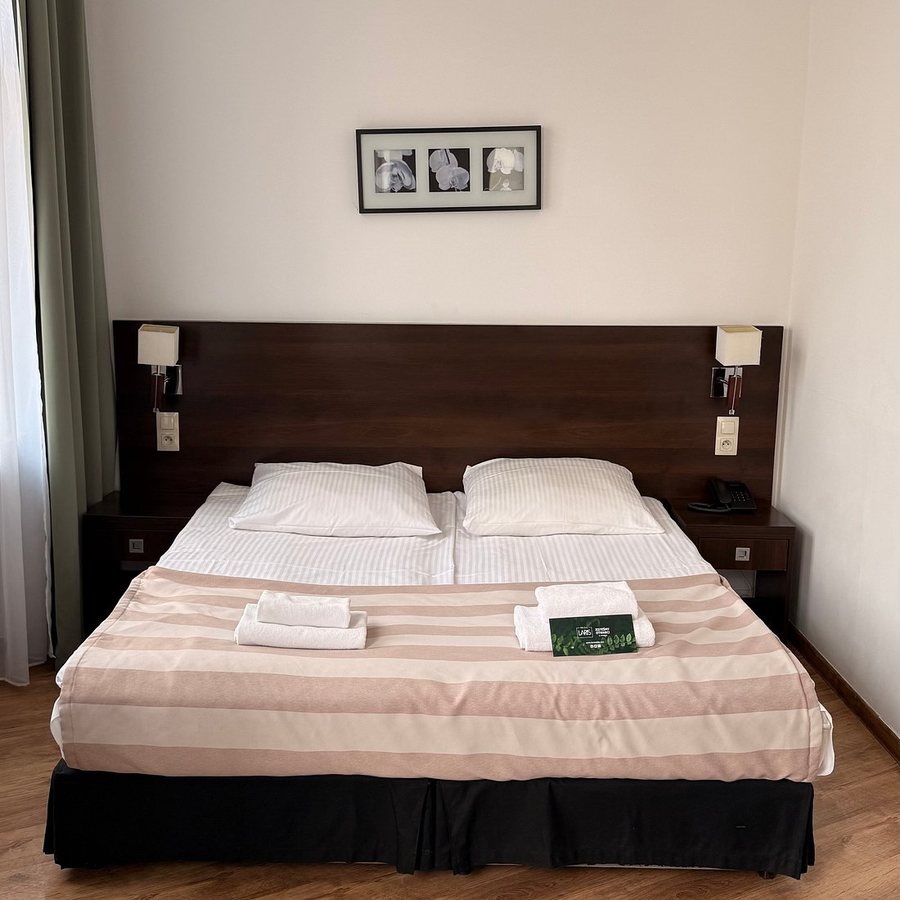 Spatz Aparthotel — Guest room