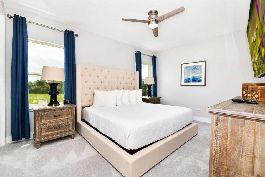 Spectrum Resort Orlando and Waterparks — Guest room