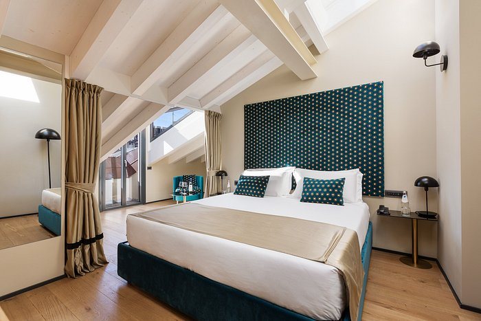 Speronari Suites — Guest room