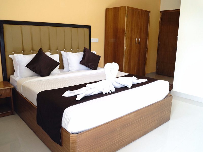 Spice Glade Home Stay — Guest room