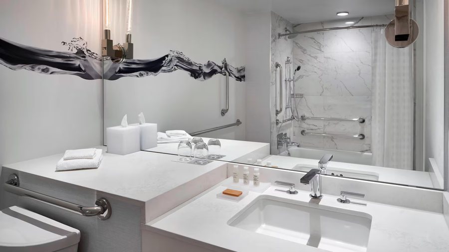 Spinnaker Bay at Harbor East — Bathroom