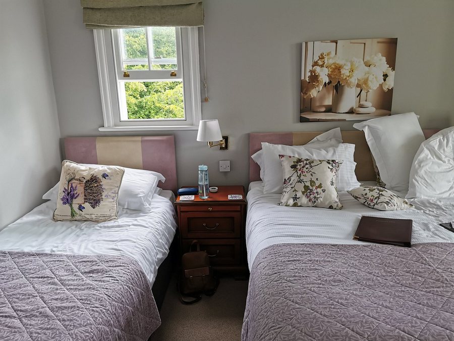 Spinney s Restaurant Guest House and Cottage Rentals Phippsburg Maine — Guest room