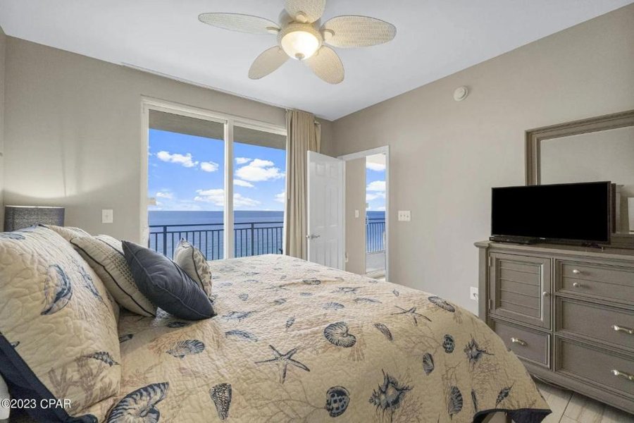 Splash Resort Condominiums Panama City Beach — Guest room