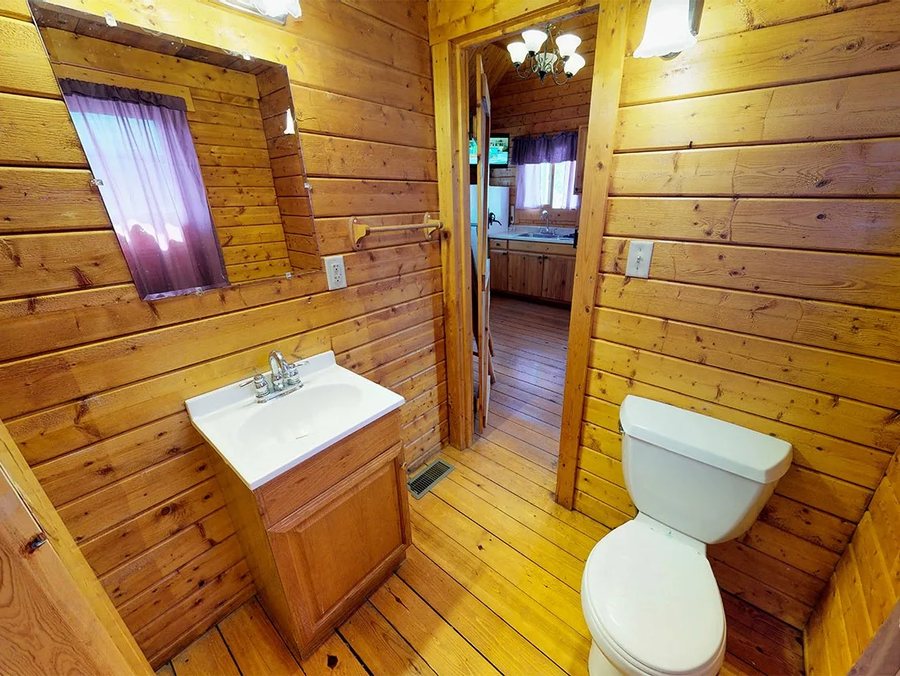 Splash Rv Resort — Bathroom