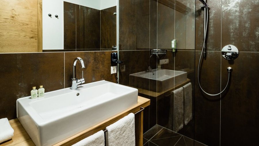 Sporthotel Obereggen — Bathroom